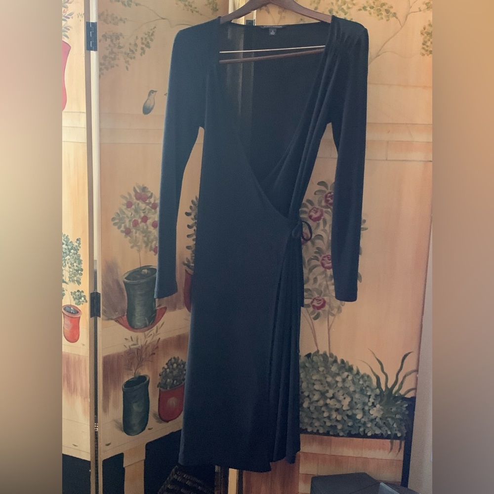 Banana Republic classic black wrap dress